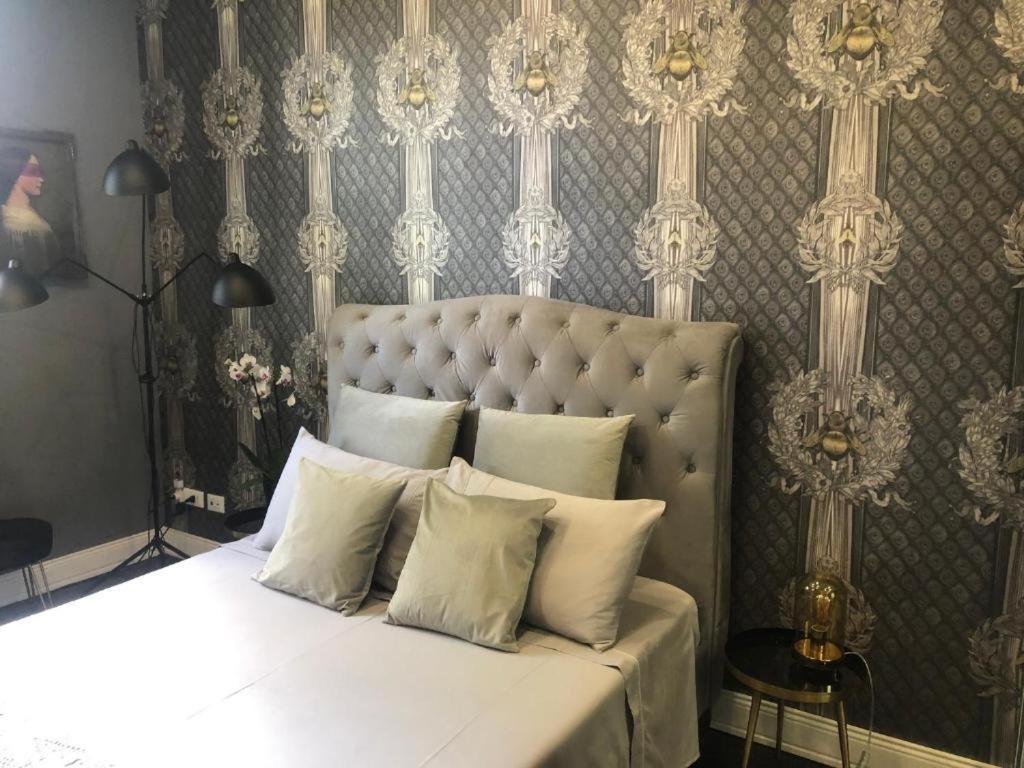 Lippi 42 Guest House Single Room'S In Villa With Garden มิลาน ภายนอก รูปภาพ